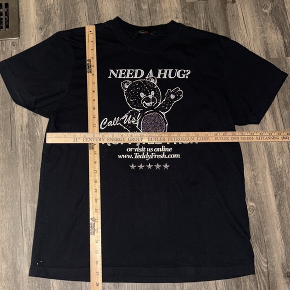 Teddy Fresh need a hug TEE - Mens medium 
Like new condition - Picture 2 of 5